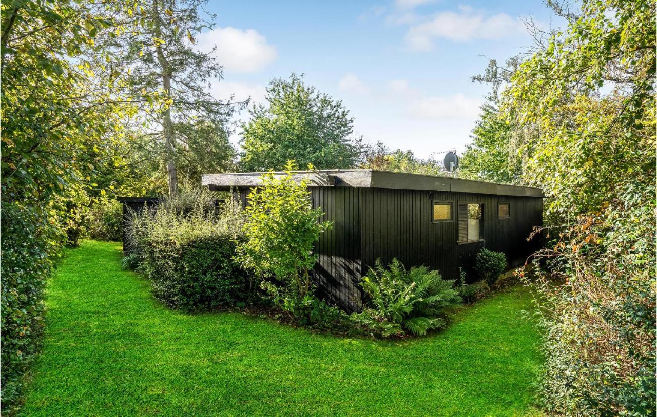 Beautiful Home In Jgerspris With Kitchen Jægerspris Bagian luar foto